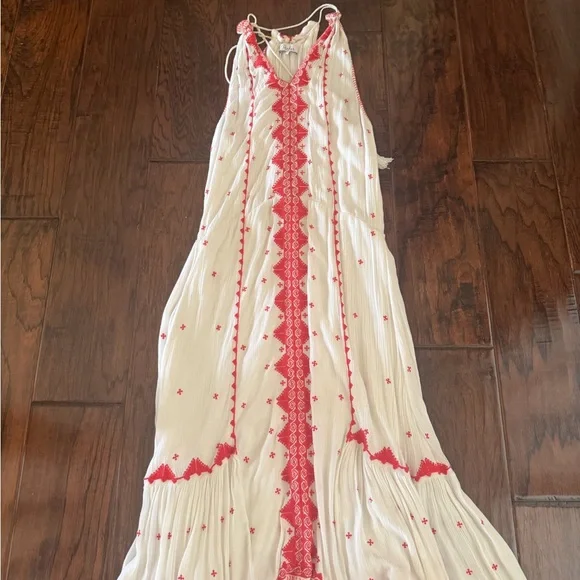 Parker White Maxi Dress with Red Embroidery - Picture 2 of 4